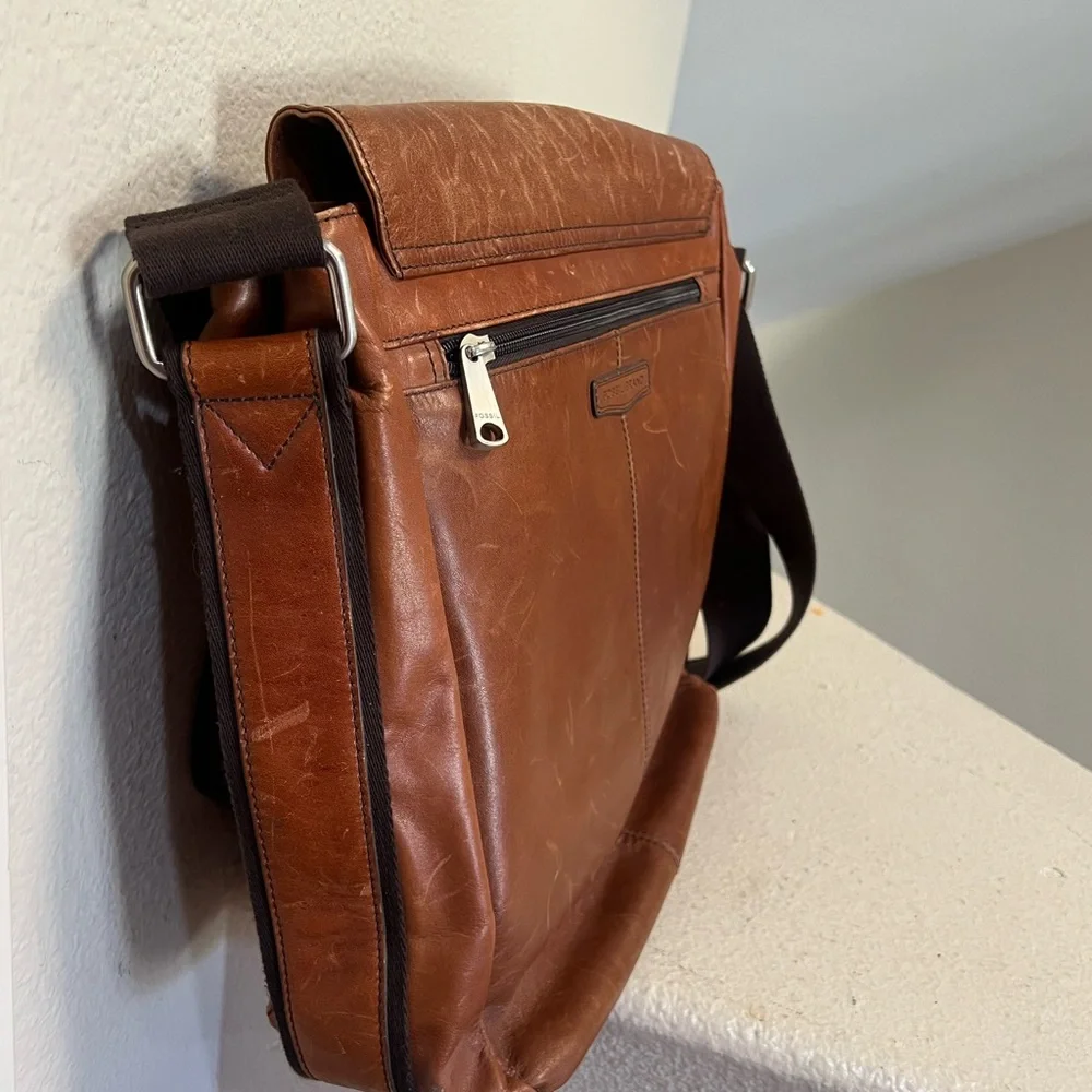 FOSSIL Messenger‎ Crossbody Bag Unisex Brown Distressed Leather Business School